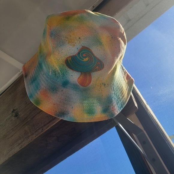 New Handmade Trippy Bucket Hat, Schroom Patch, and Tie Dye One size - Picture 9 of 11